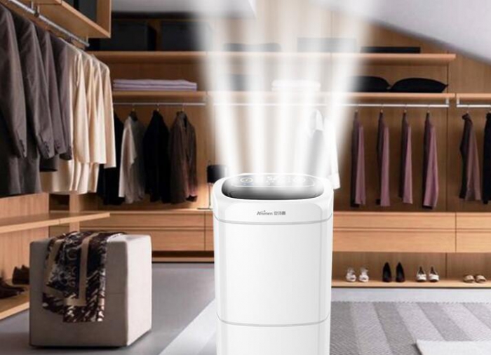 工業除濕機在工業生產和儲存中起著重要的作用。